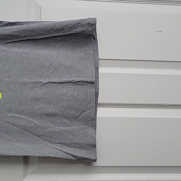 Nike Boy's Shirt - Picture 2 of 10